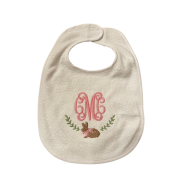 Yếm cho bé thêu chữ cái đẹp